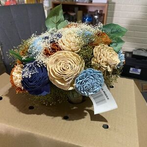 Elegant Sola Wood Floral Wedding Arrangement Custom Love Story Set